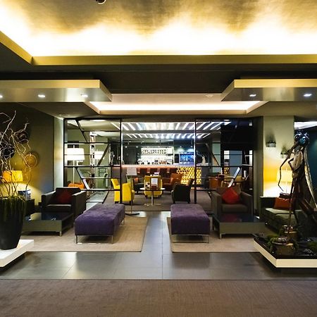 Park Hotel Алма Ата Екстериор снимка