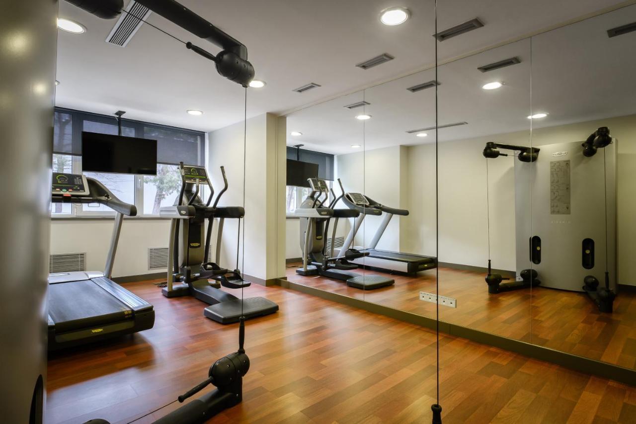 Park Hotel Алма Ата Екстериор снимка