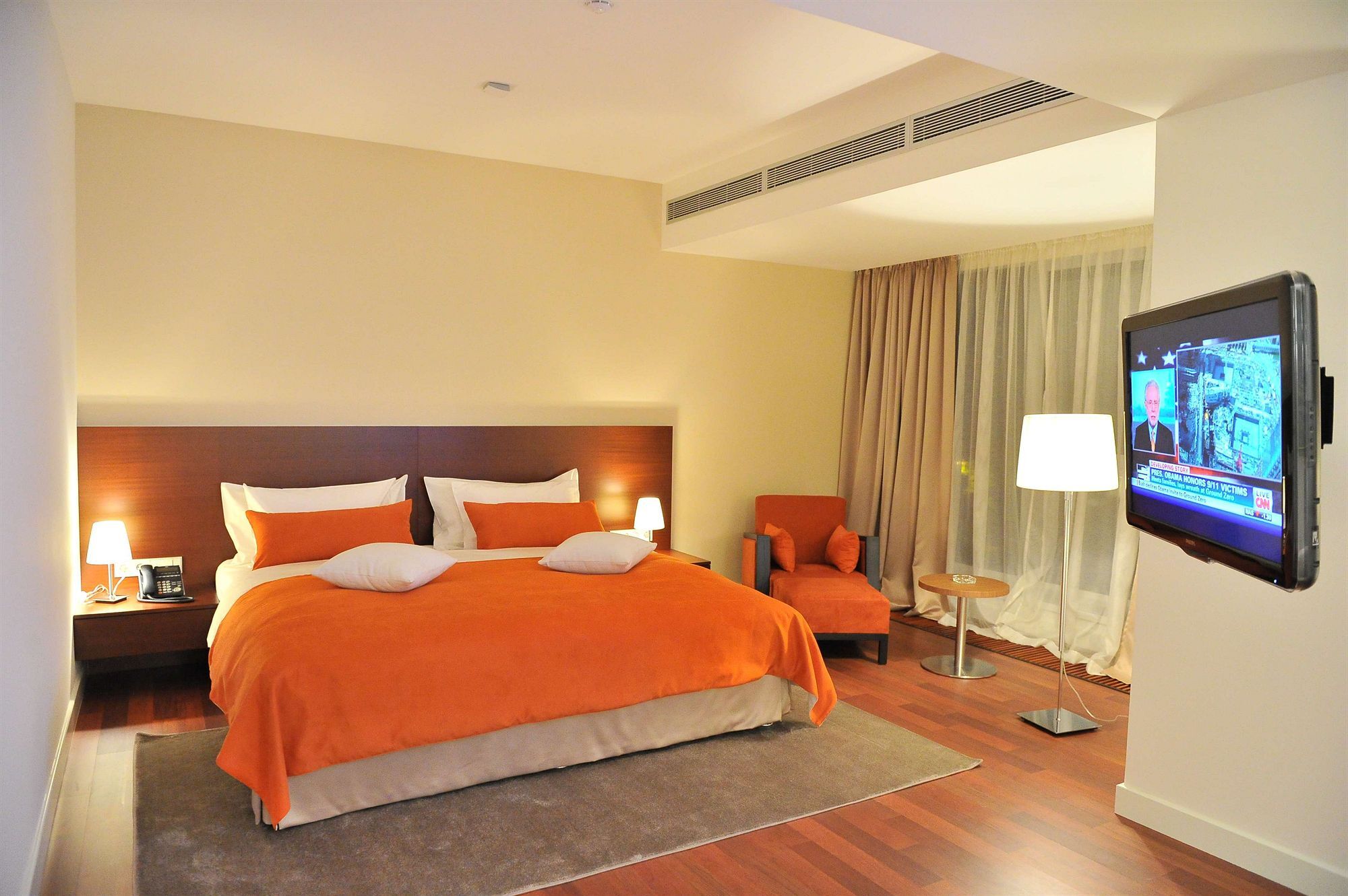 Park Hotel Алма Ата Екстериор снимка