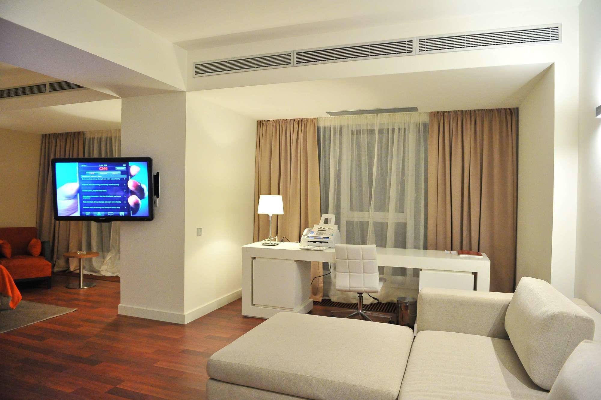 Park Hotel Алма Ата Екстериор снимка